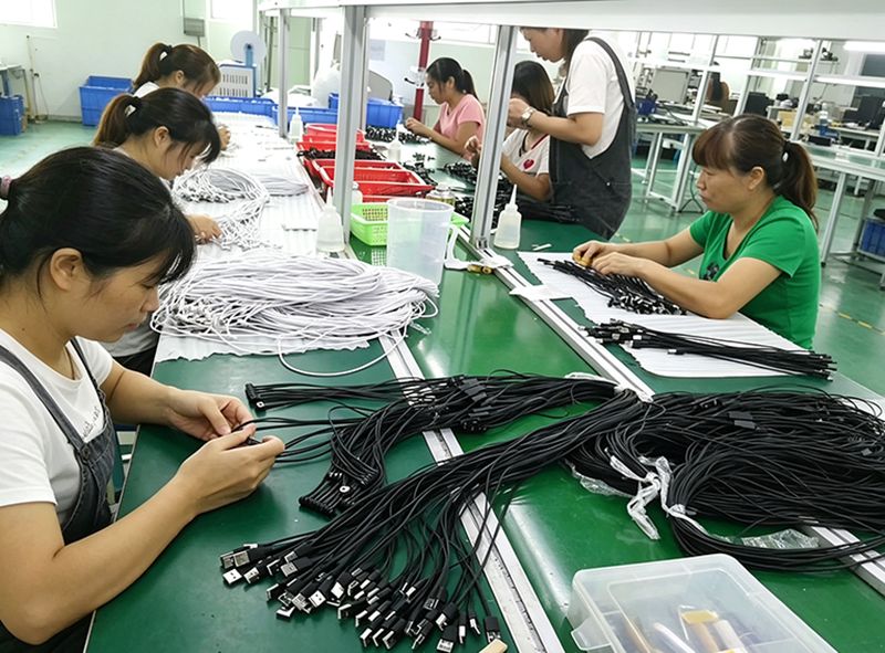 LINKSTRONG cable production workshop